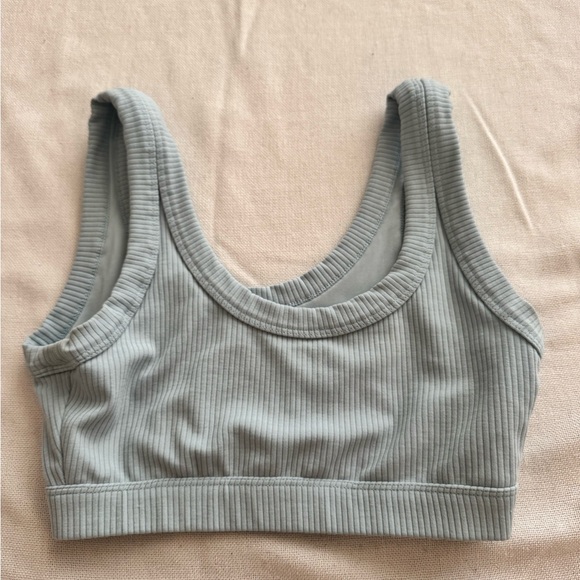 ALO Yoga Ribbed Gray Sports Bra - Picture 4 of 4